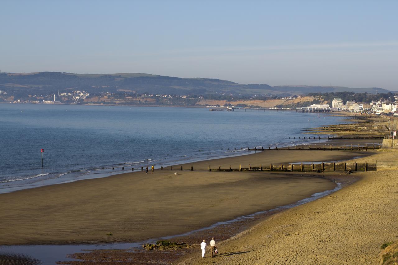 Sandown Hotel - Sandown, Isle Of Wight --- Return Car Ferry 89 Pounds From Southampton Bagian luar foto